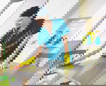 经纪人-皇马给维尼修斯2个赛季 罗克2个月就被扼杀